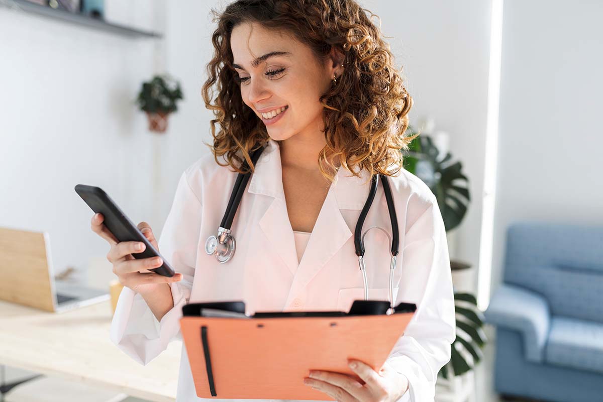 How to Refinance Student Loans for Doctors and Dentists