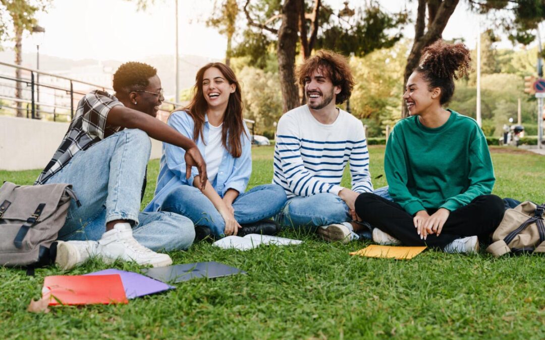 Managing Finances as a College Student: A Five-Step Guide